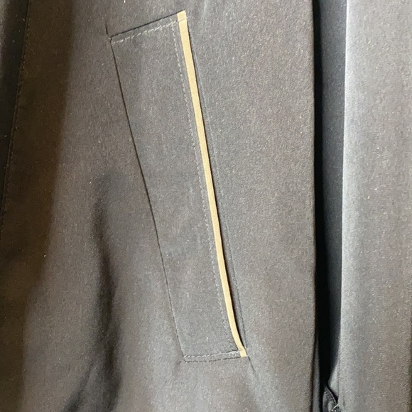 Jones New York || Removable Hood and Liner Coat/Jacket/Rain; Size 2 - Picture 11 of 17